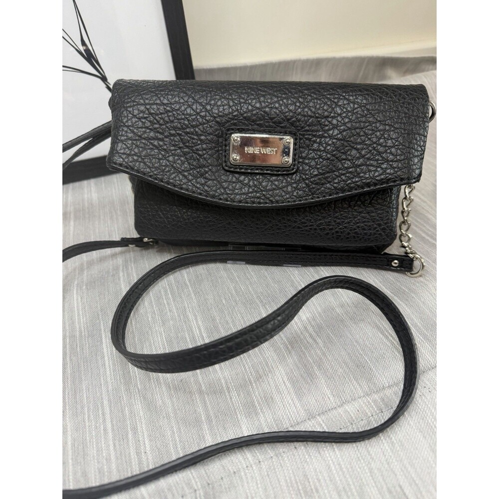 Nine West Crossbody Handbag Purse Clutch Black Faux Pebble Leather 9”x5”